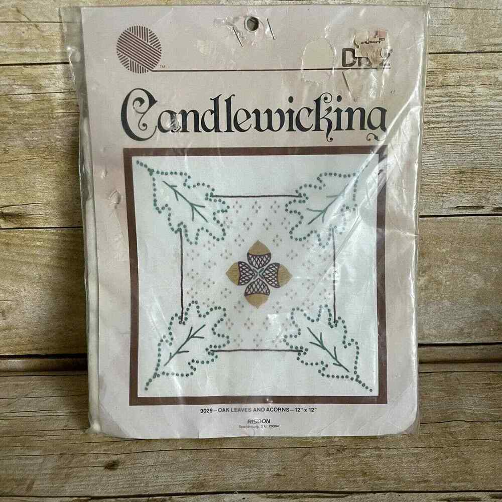 Vintage Oak Leaves and Acorns Candlewicking Kit by Dritz - NWT Fall Craft Kit
